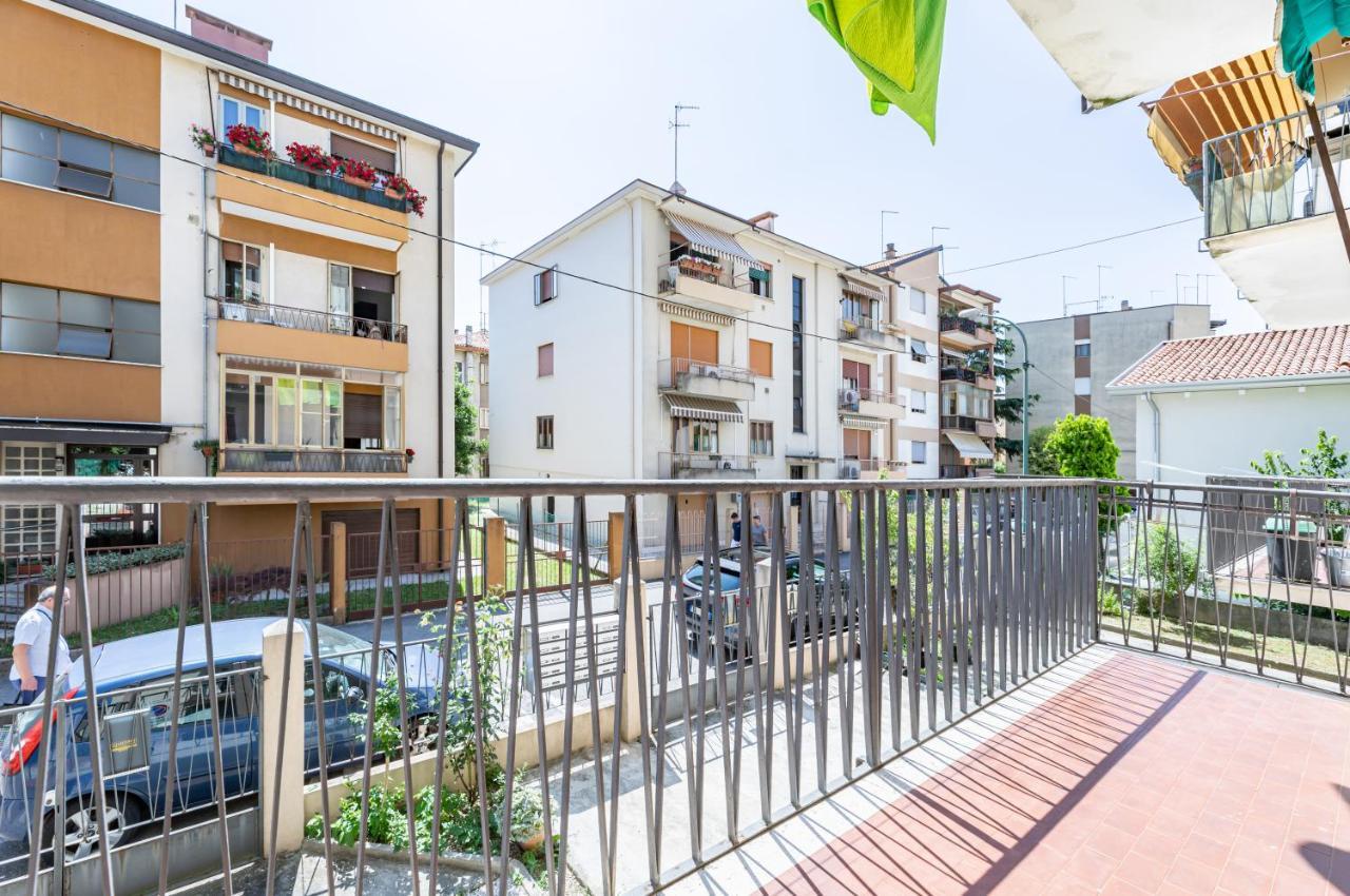 La Fenice Mestre Apartment Exterior photo